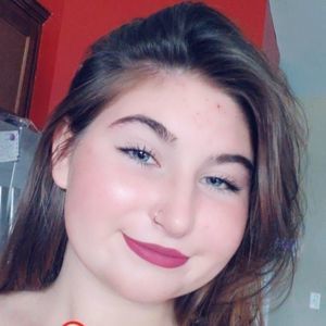 Meet your Posher, Trinity